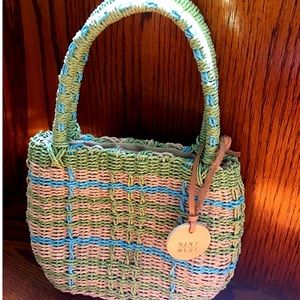 Nine West straw tote